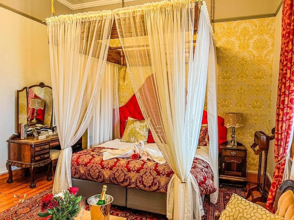 Betty'S Boutique Hotel มอสเซิลเบย์ ภายนอก รูปภาพ